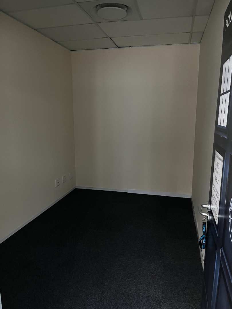 To Let commercial Property for Rent in Milnerton Western Cape